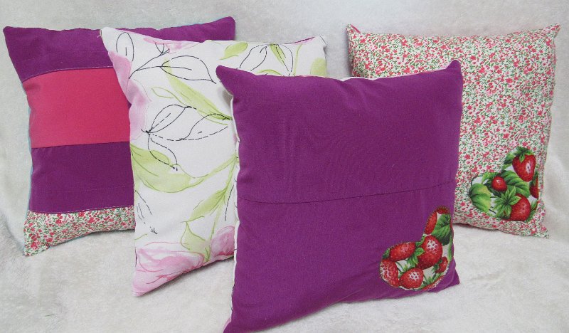 Pillows Kelly B '19.JPG
